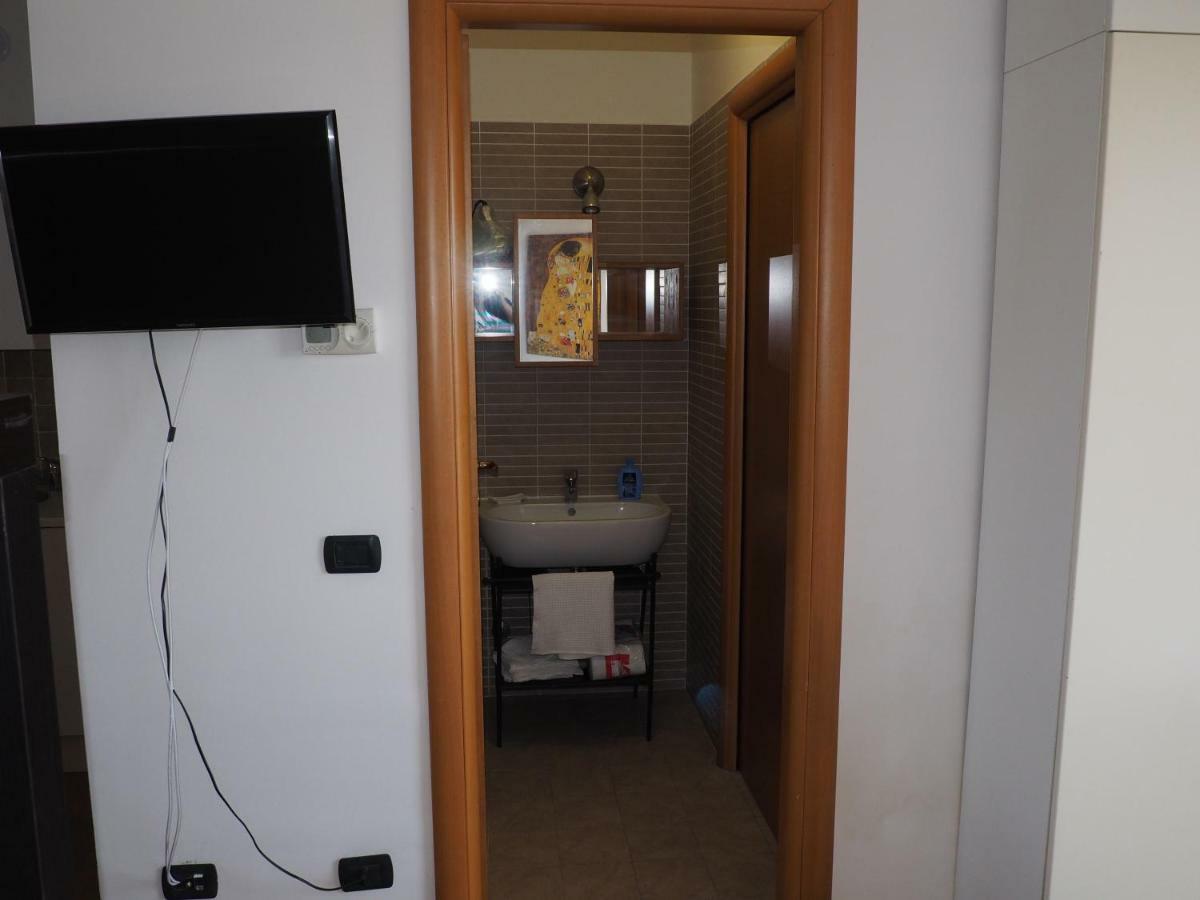 Porta Di Apartment *